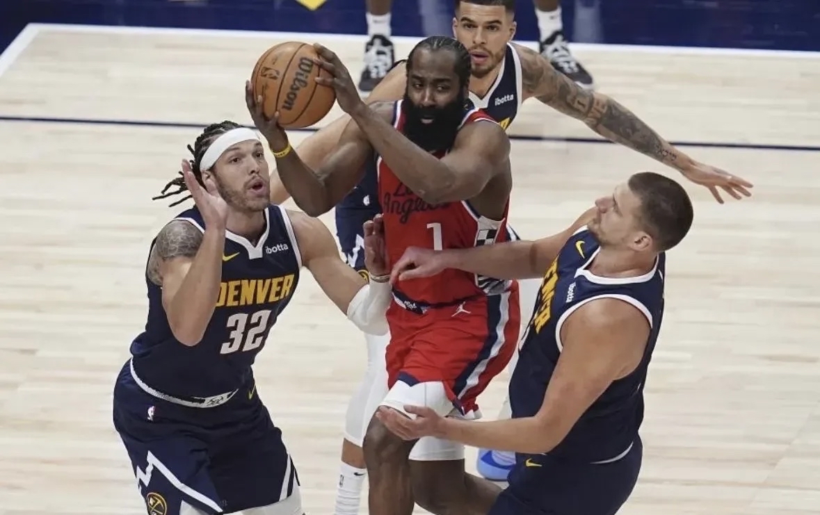 包含法国杯赛程吃紧,洛杉矶快船加时末段止住颓势,震撼外界,身体对抗强度拉满的词条 包含法国杯赛程吃紧,洛杉矶快船加时末段止住颓势,震撼外界,身体对抗强度拉满的词条